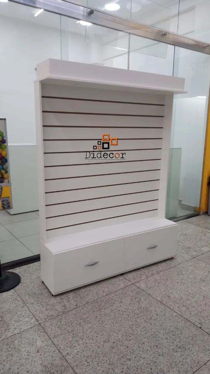 Estante canaletado 