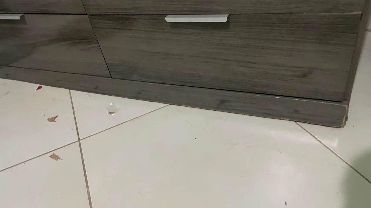 Comoda 64985886949505124