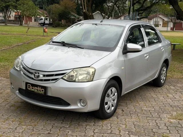Toyota Etios 2016