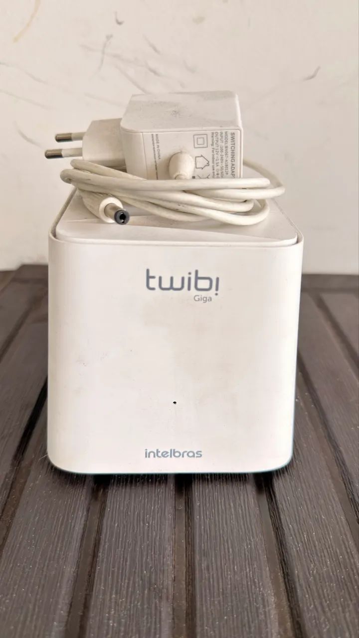 1 Roteador Twib Giga Intelbras 