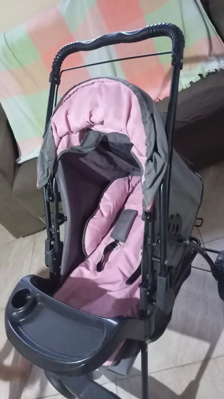 Carinho de Bebê em ótimo estado - Foto 2