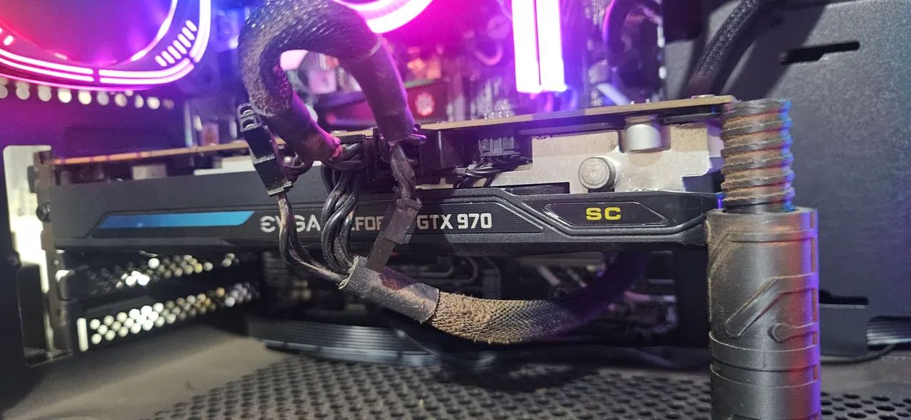 Placa de vídeo GTX 970 SC Evga zerada! 