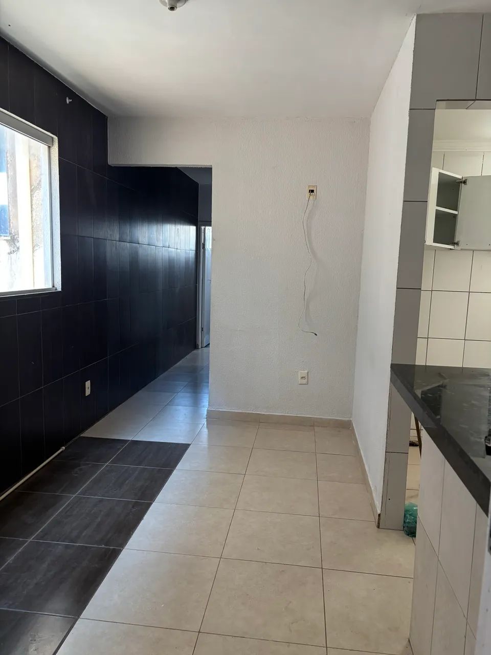 Apt 2/4 Perto Pça A incluso Cond e Água  - Foto 3