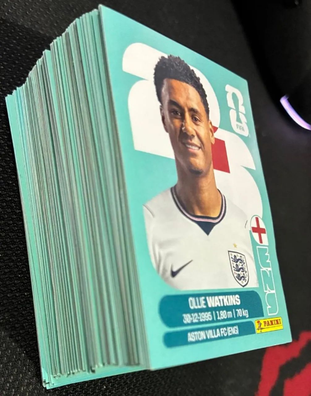 Kit com 200 Figurinhas Copa 2026 para colar sem repetição - Foto 2