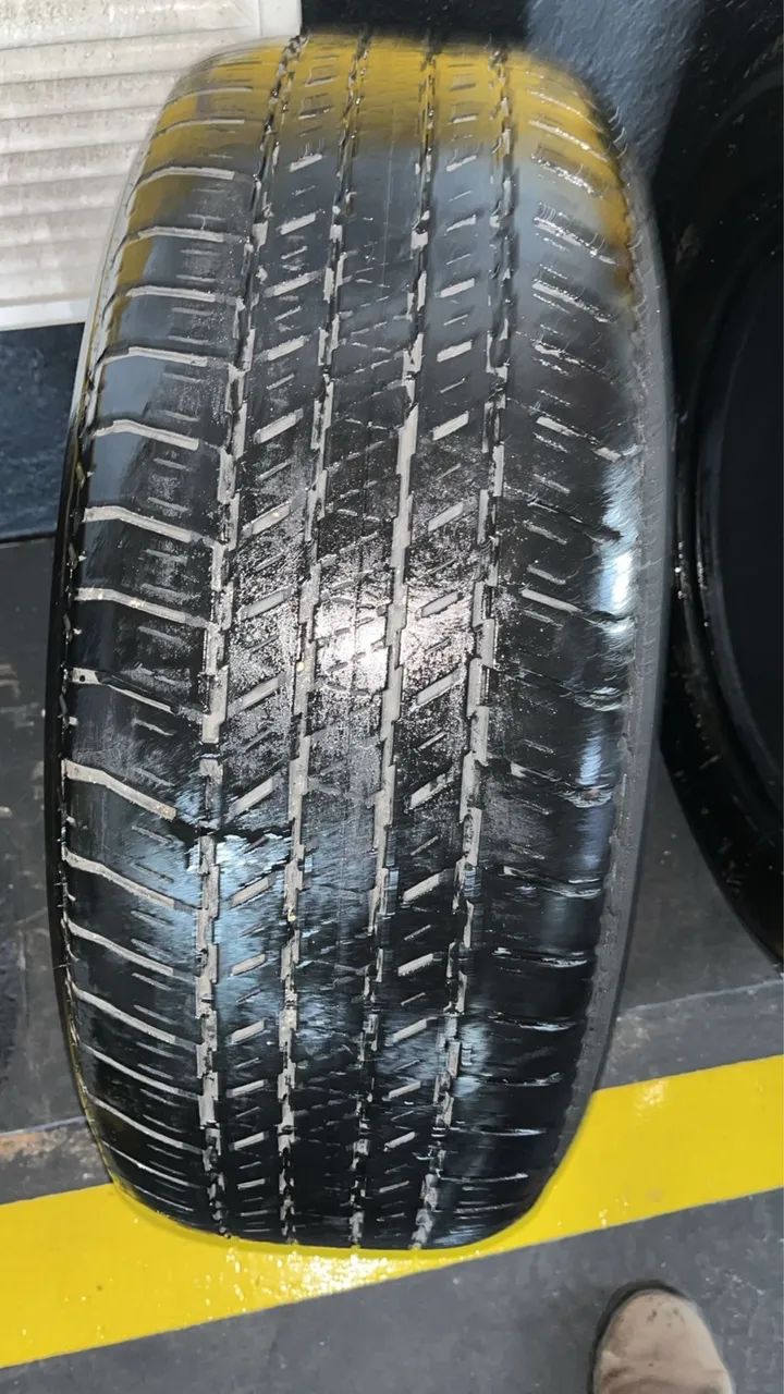 Pneu 265/60/18 r18 aro 18 265/60 meia vida carnudo - Foto 3
