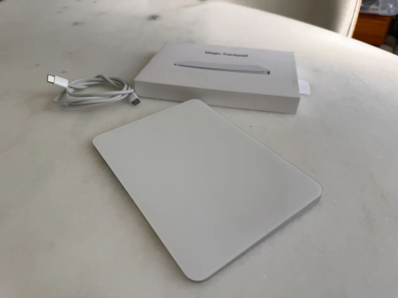 Apple Magic Trackpad USB-C (A3120) - Foto 2