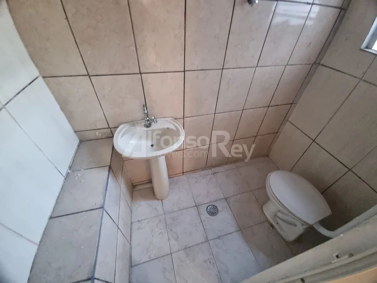 Casa de 01 dormitório - Foto 4