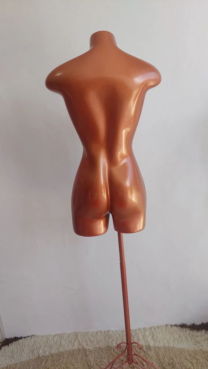 Busto manequim com pedestal - Foto 3