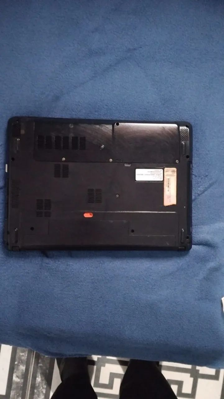 Notebook Acer Aspire E1-471 - Intel Core i3, 4GB RAM, 500GB, Tela 14" - Foto 3