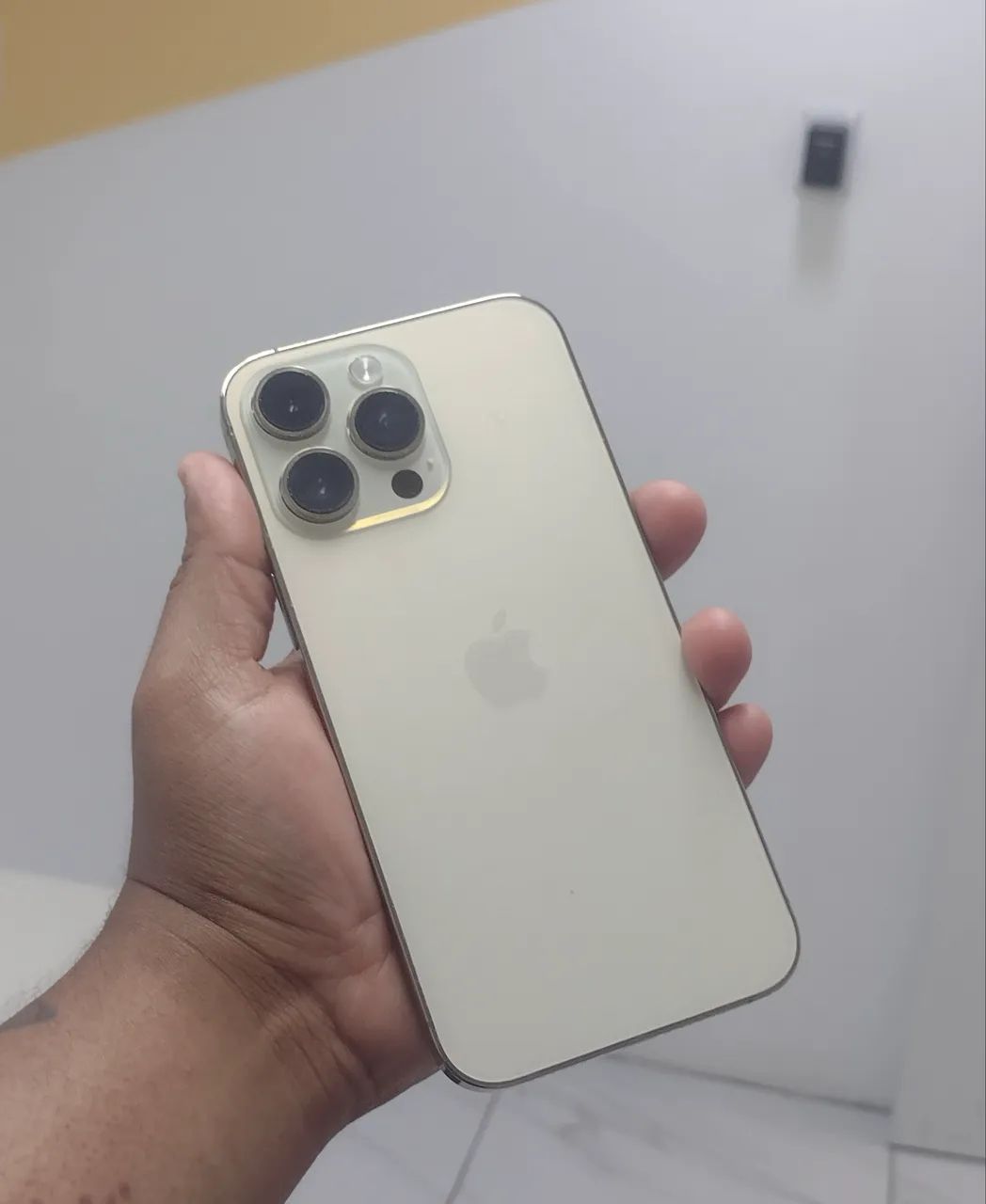 Iphone 14 Pro Max 256GB Dourado 