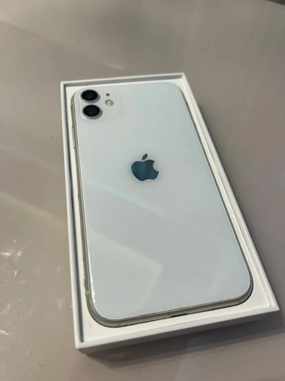 Apple Iphone 11| 64 GB Branco Impecável  - Foto 4