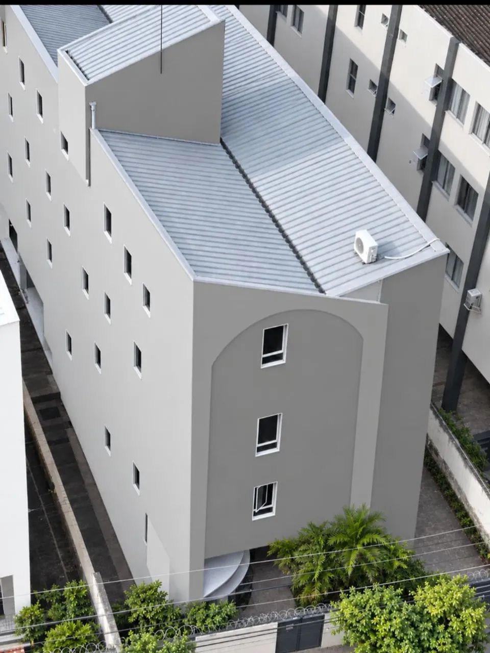 Aluga-se um apartamento