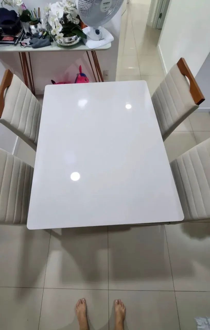 Mesa com 4 cadeiras  - Foto 4