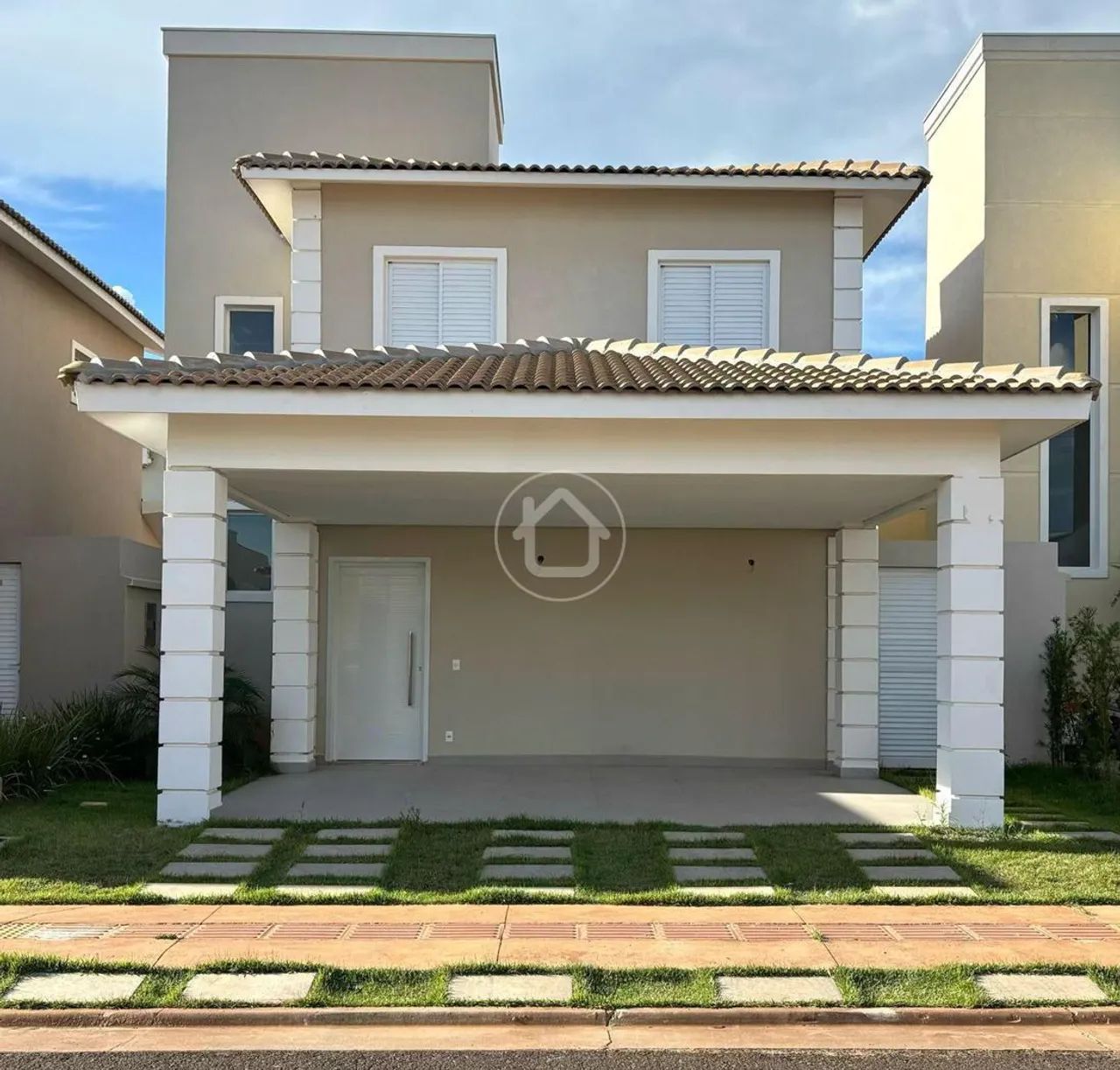 SOBRADO NOVO VILLAS DAMHA