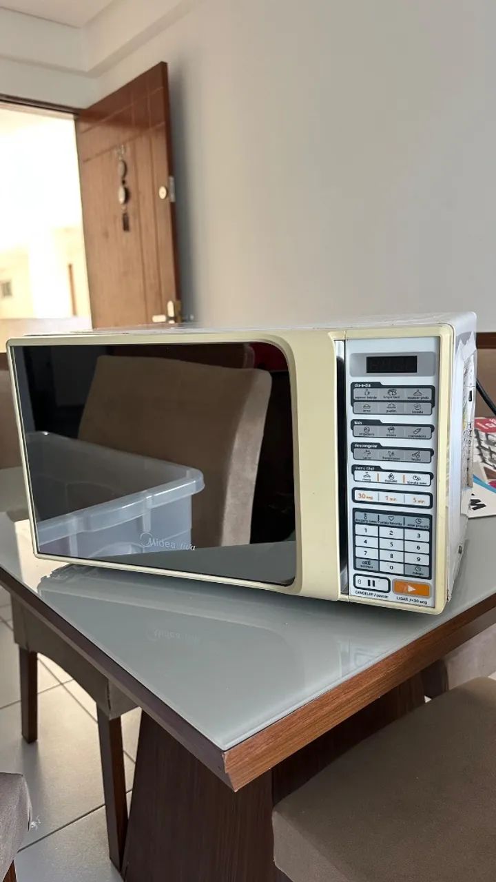 Microondas PRA VENDER LOGO