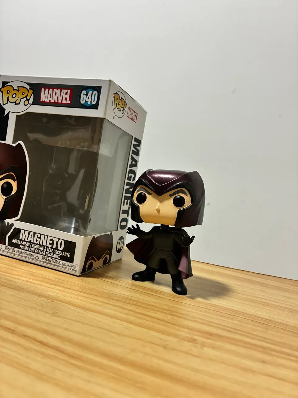 FUNKO POP MAGNETO 20Th n640436555682803896323