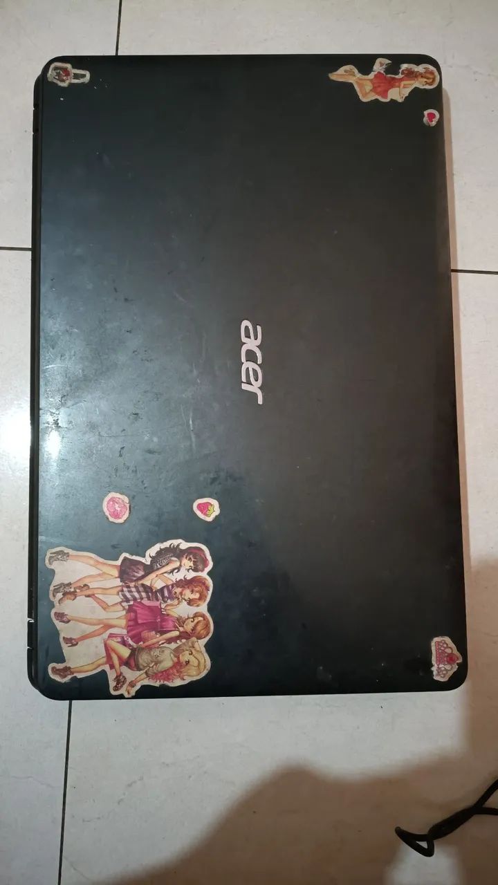 Notebook Acer Aspire E1-531 Celeron 2GB -Liga e entra BIOS sem HD  - Foto 3