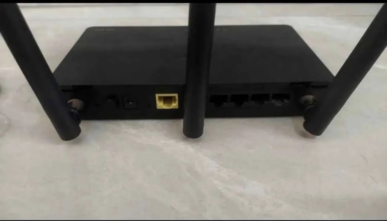 Roteador D-link DIR 819 - Foto 2