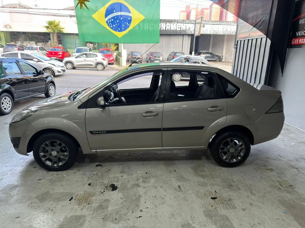 Ford Fiesta Sed. 1.6 8V Flex 4p, foto 5 de 17