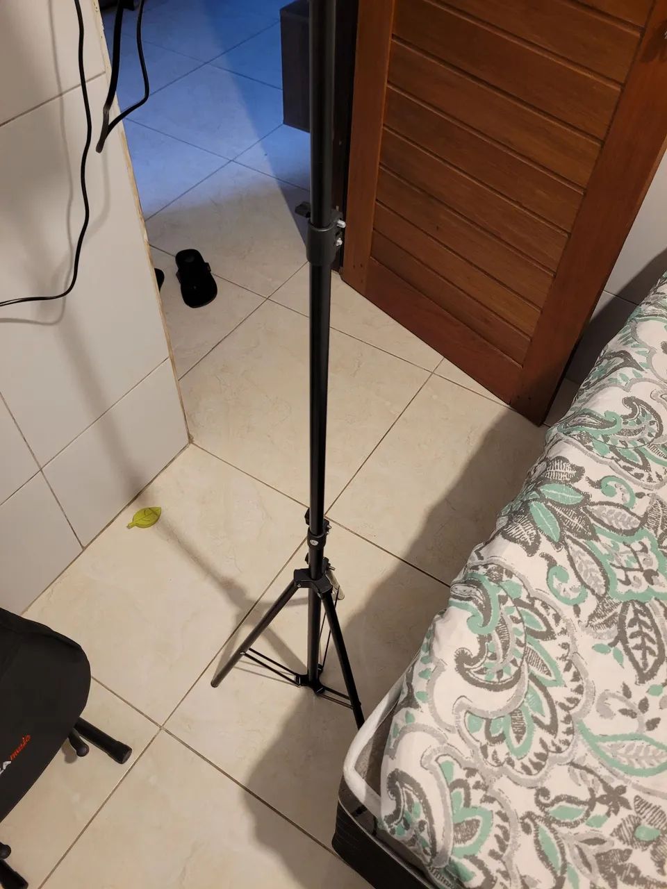 Projetor LED com android 13 HY-320 novo sem uso - Foto 5