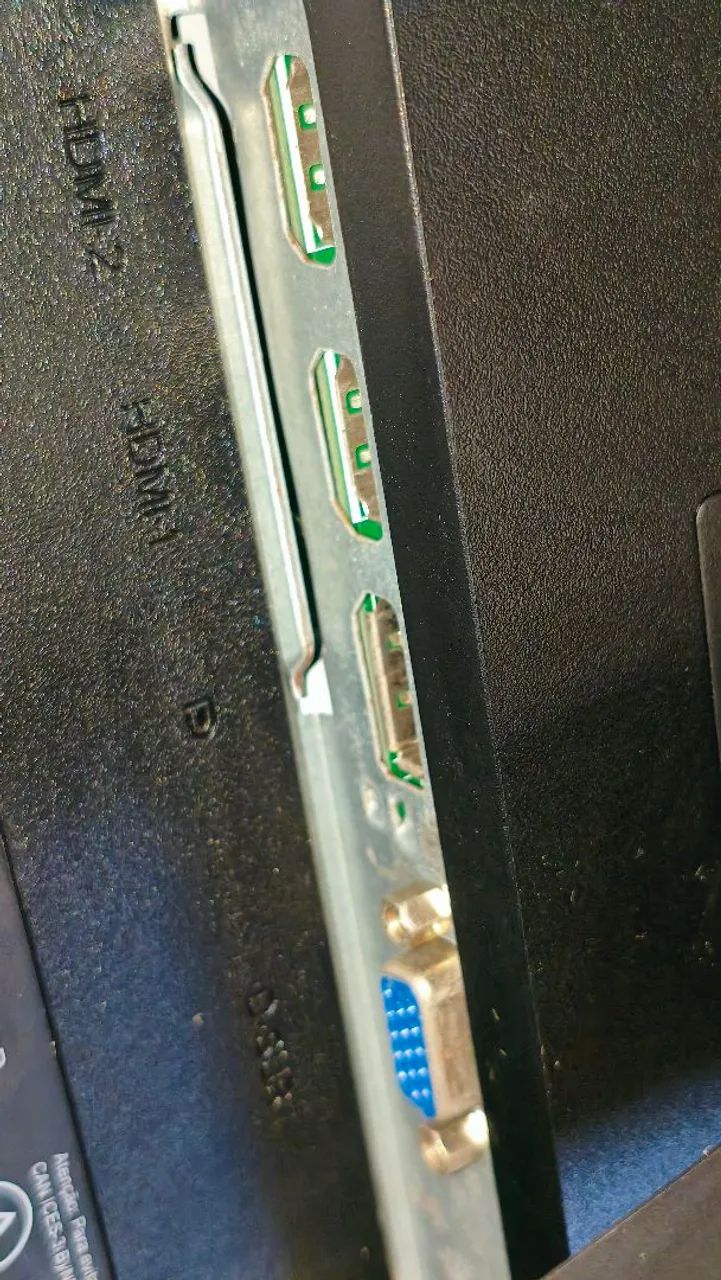 Monitor gamer AOC  - Foto 5