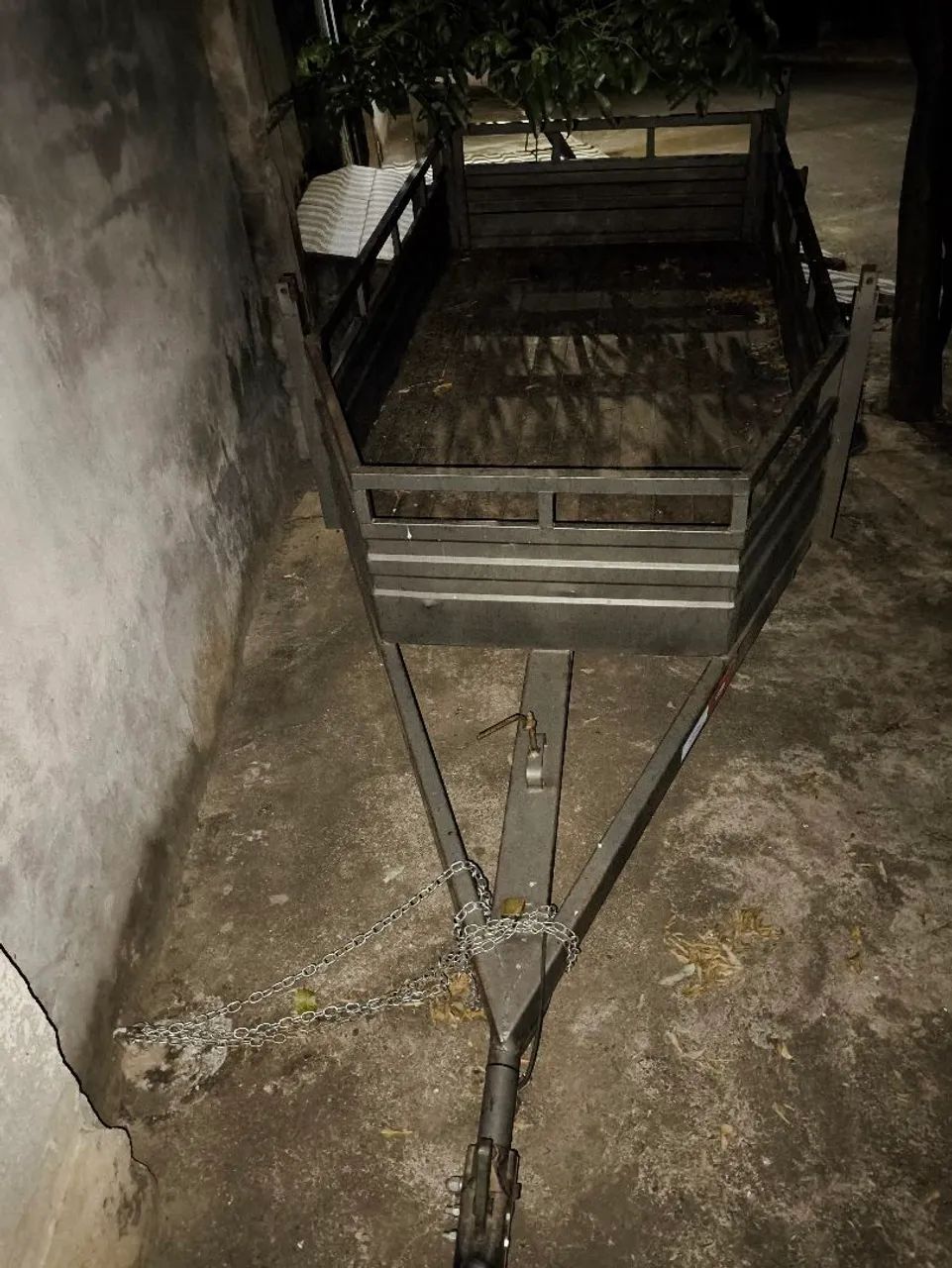 Carretinha semi nova 