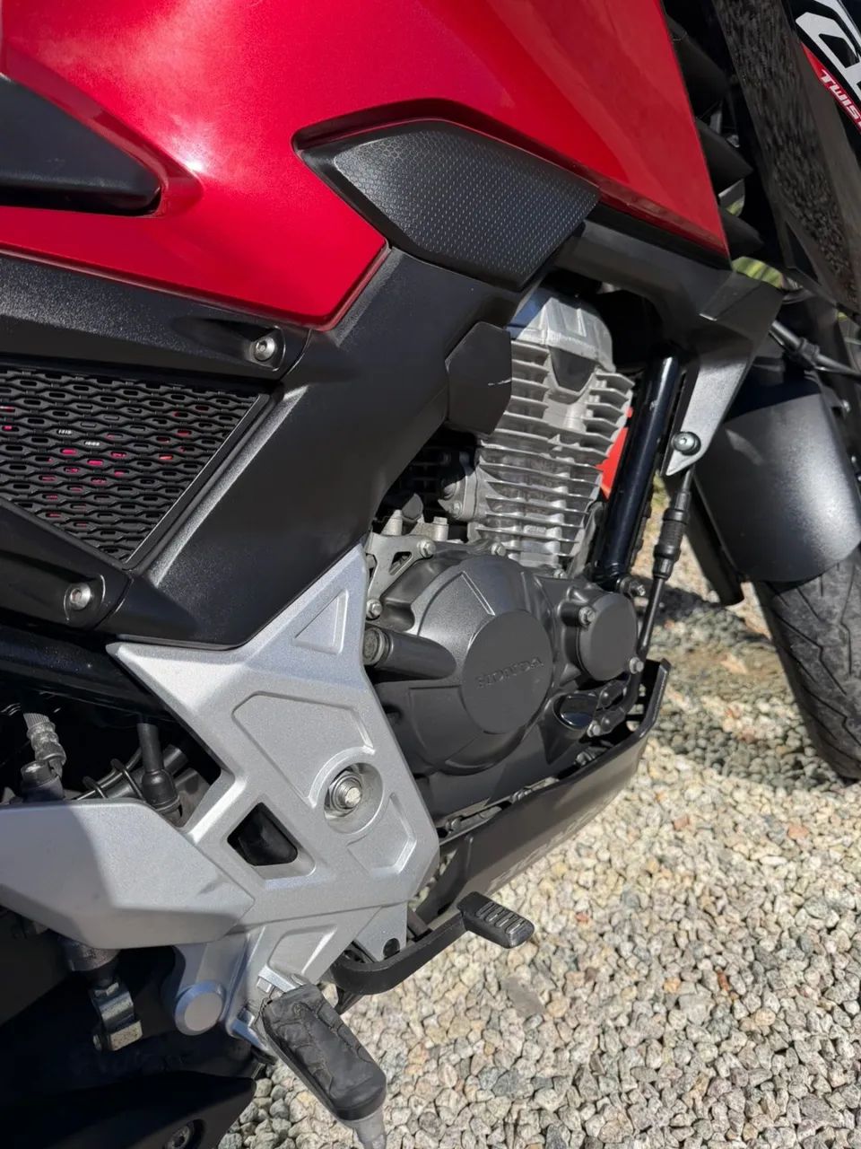 CB 300F Twister  - Foto 2