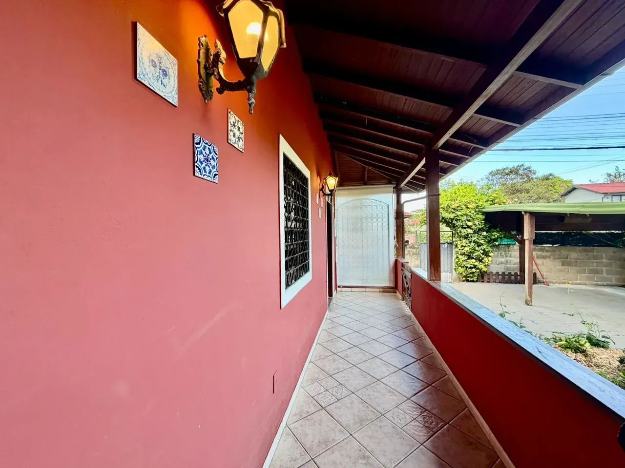 Imóvel para aluguel tem 220 metros quadrados com 4 quartos - Foto 5