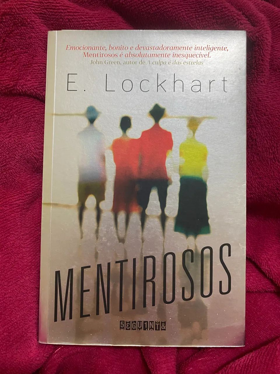Livro Mentirosos - E. Lockhart 