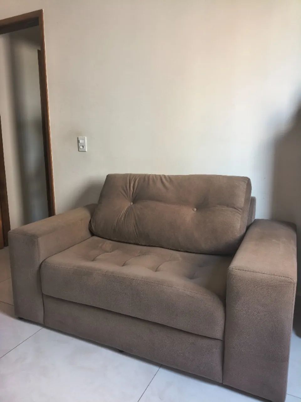 Sofa - Preciso vender urgente estou sem lugar para colocar  - Foto 2
