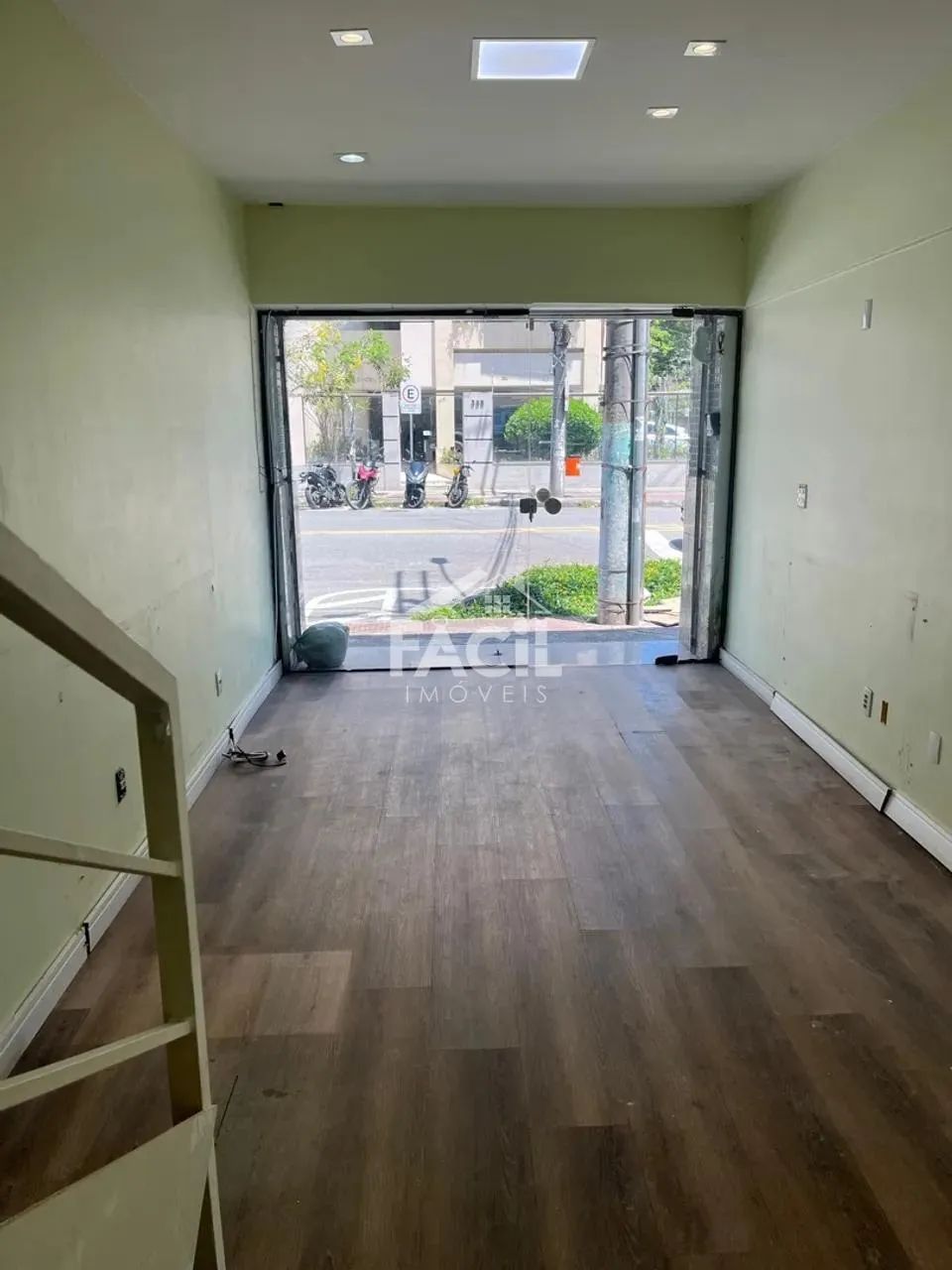 Loja para Alugar em Santa Lúcia, Vitória | 60m²