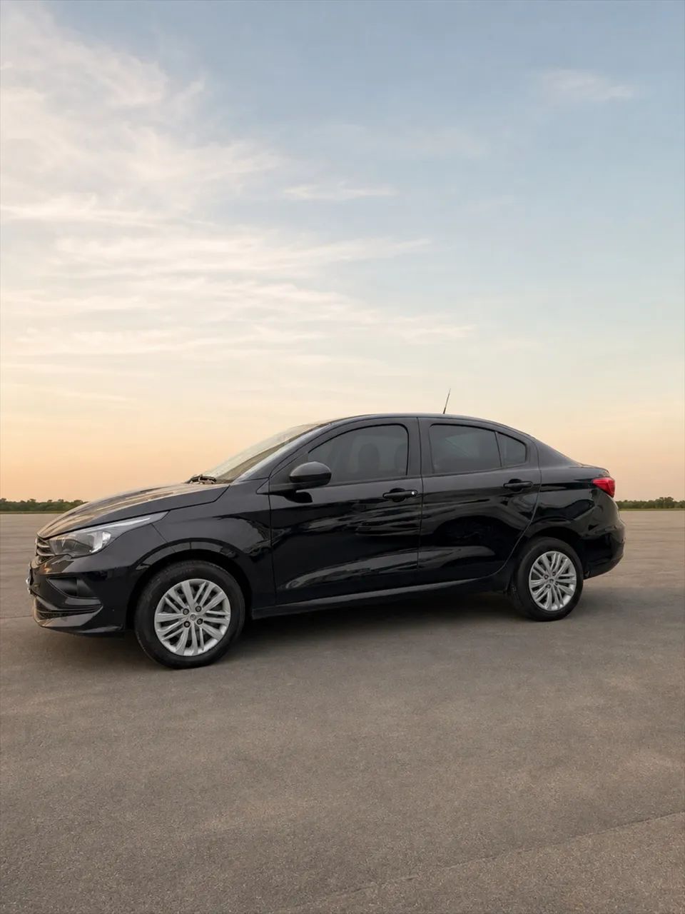 Fiat Cronos Drive 1.3 8V Flex Aut. 2023 - Foto 3