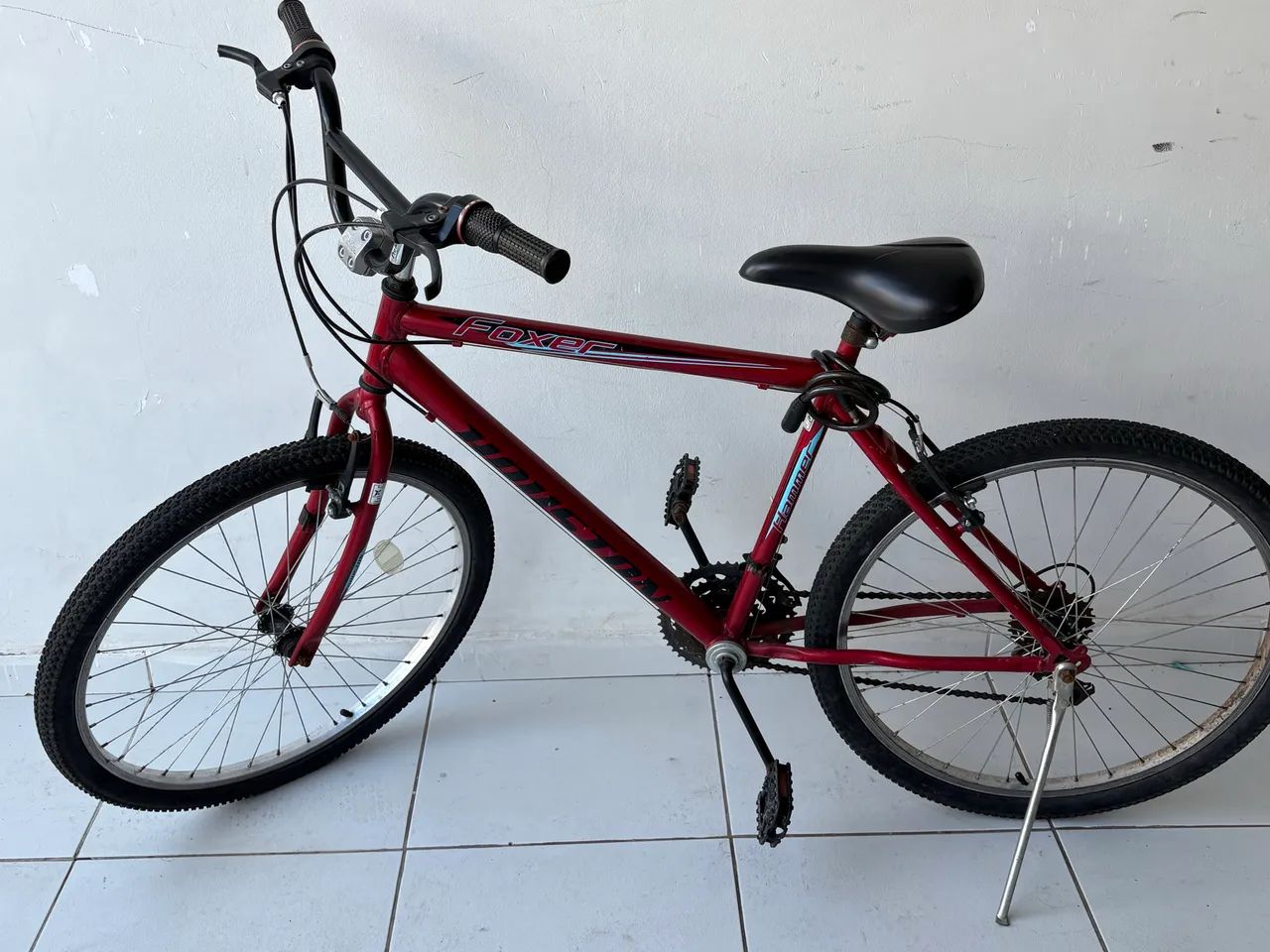 Bicicleta aro 26 com marcha 