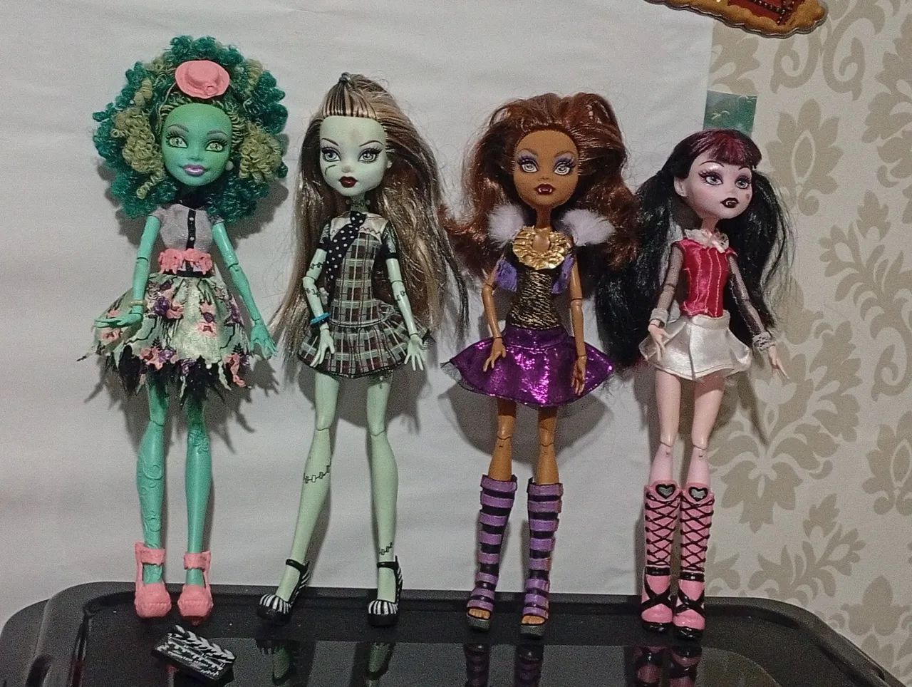 Lote de Monsters High 