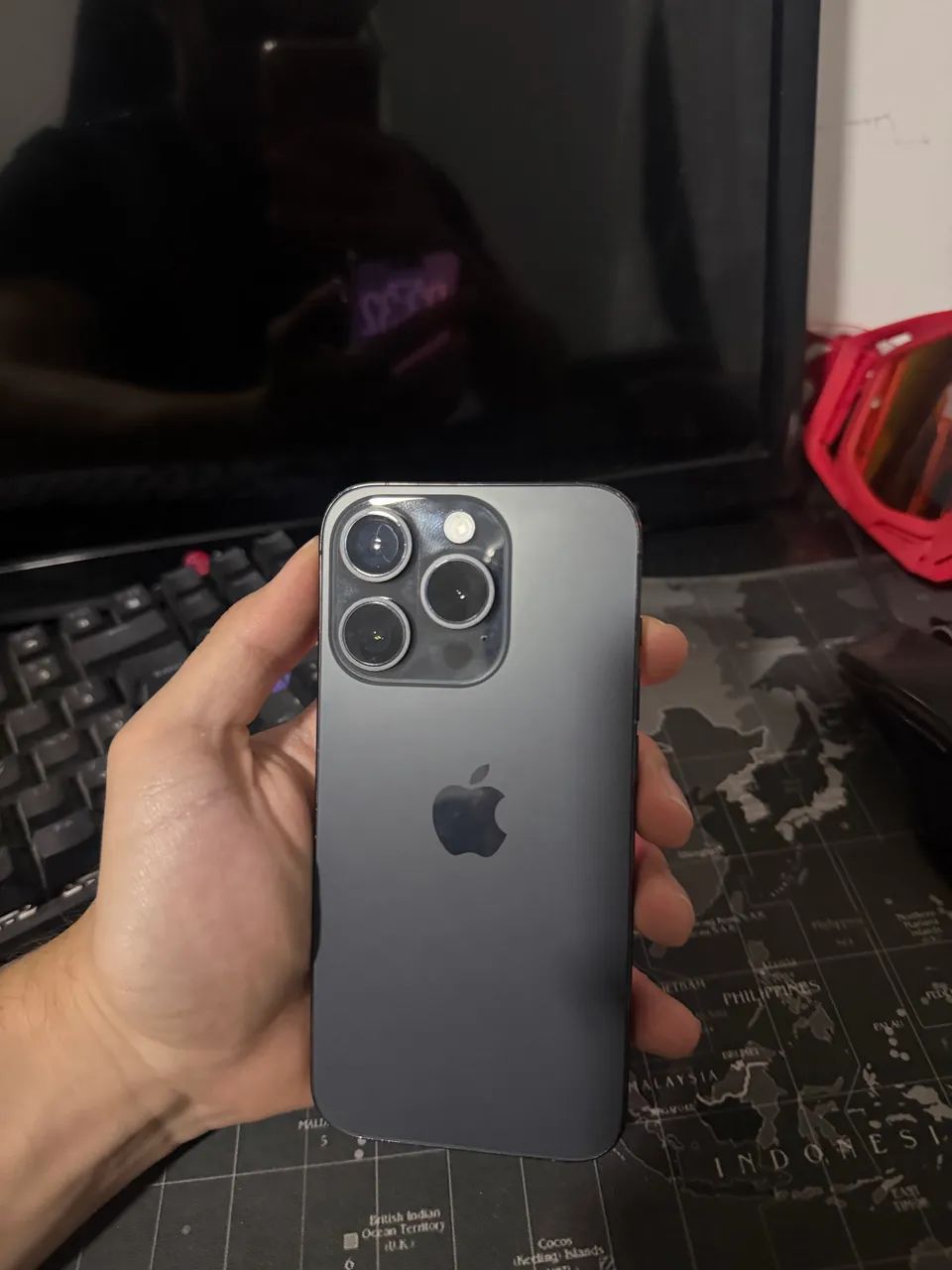 Iphone 15 PRO - Foto 4
