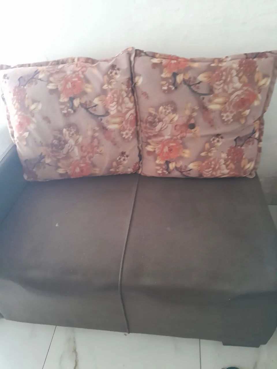 Vendo uma sala de sofá  - Foto 2