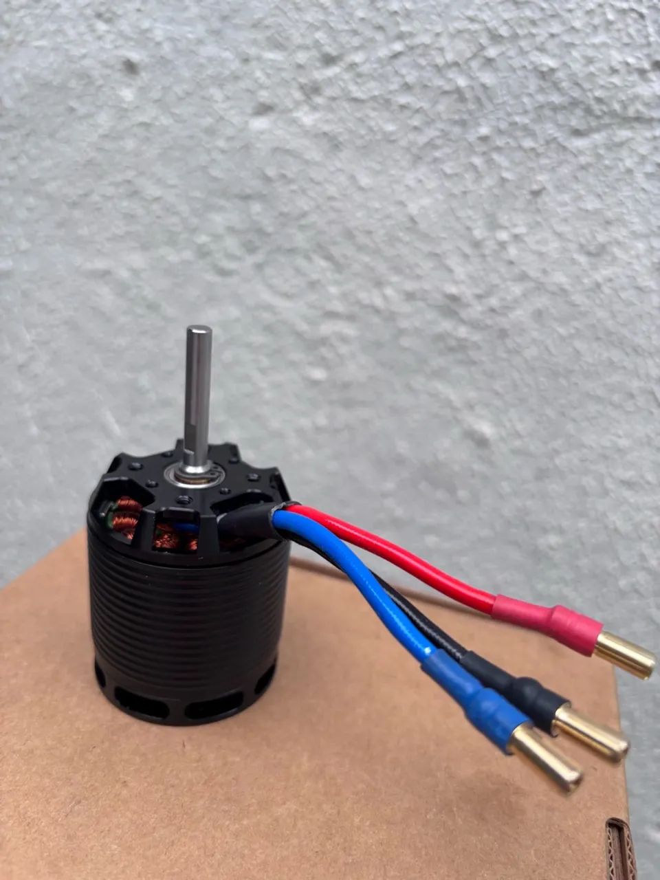 Motor brushless helicóptero 700 - Foto 2