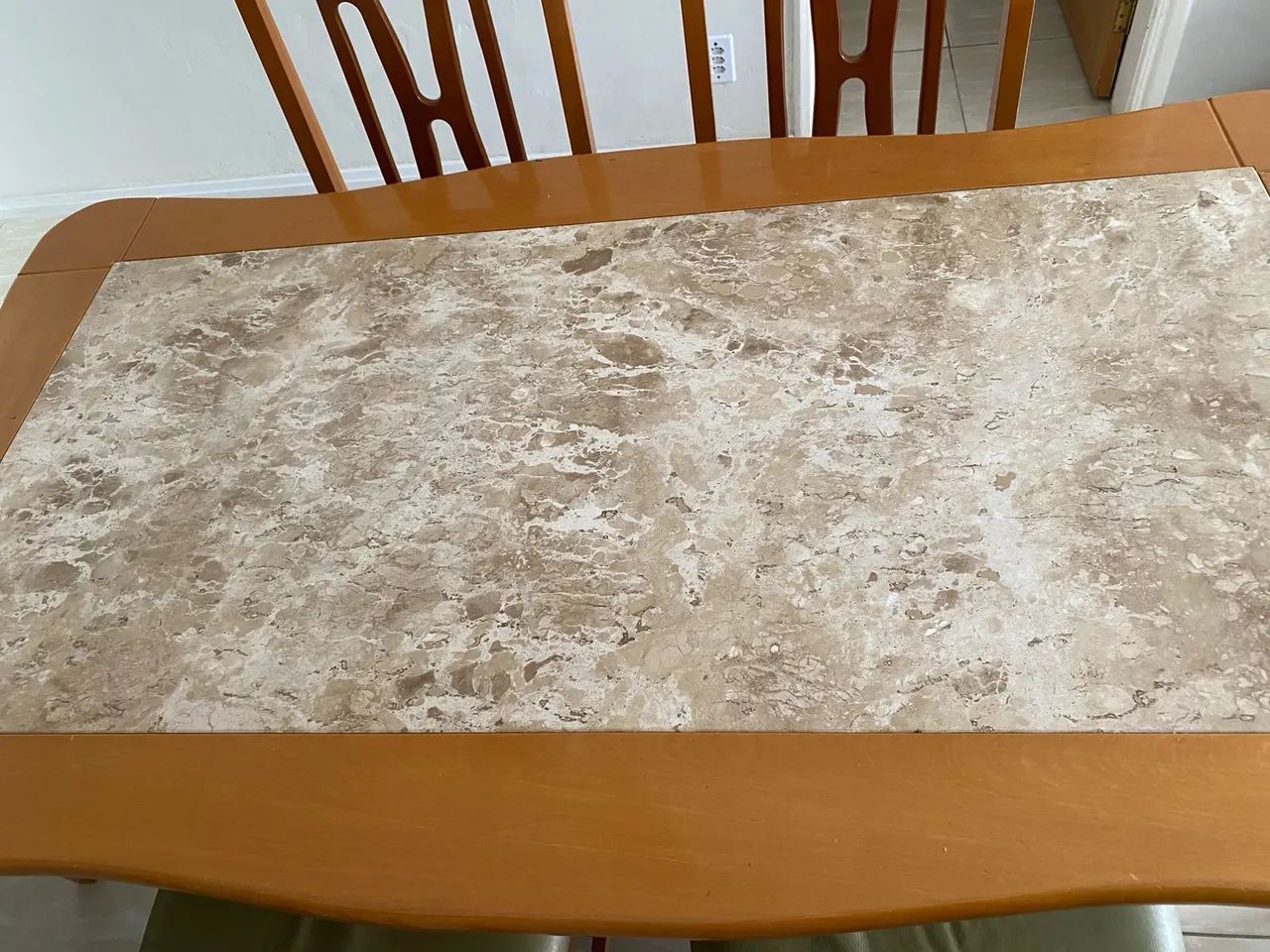 Mesa madeira maciça com tampo de mármore  - Foto 4