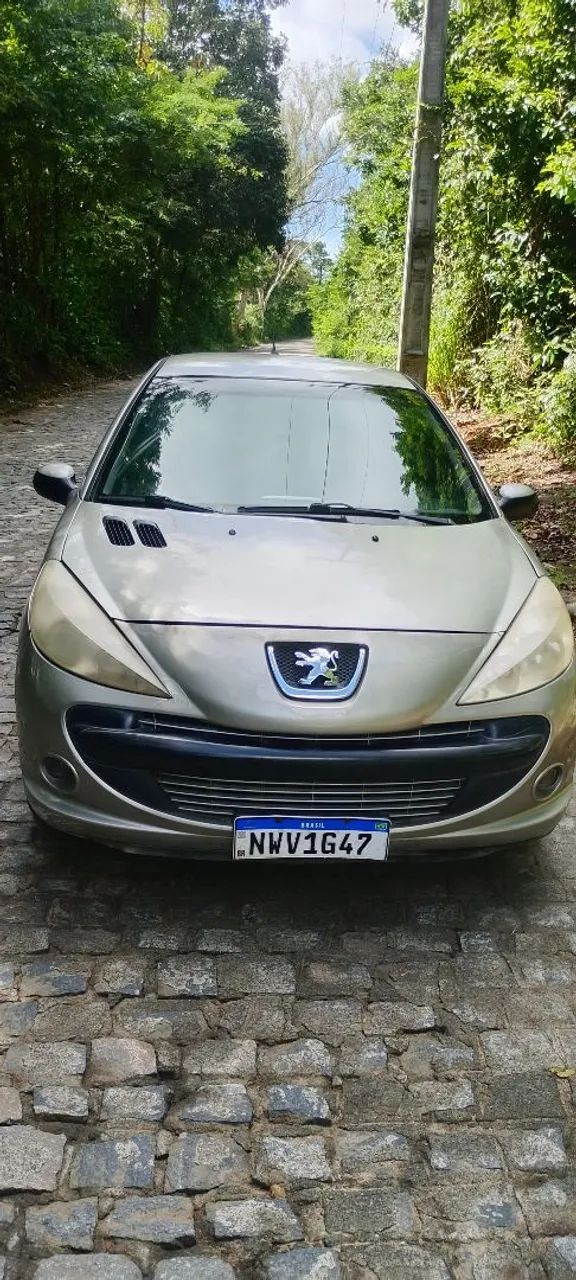 Peugeot 207 207 Sed. Passion XR Sport 1.4 Flex 8V 4p 2011