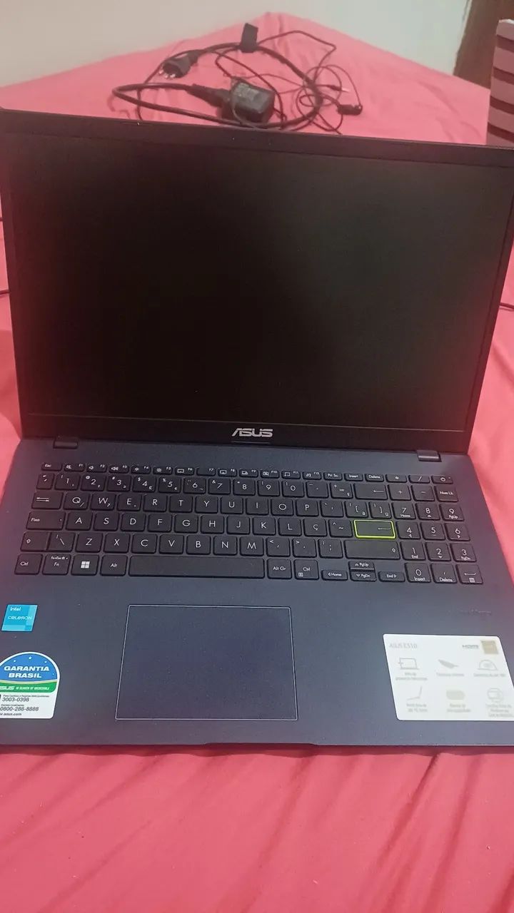 Computador ASUS E 510