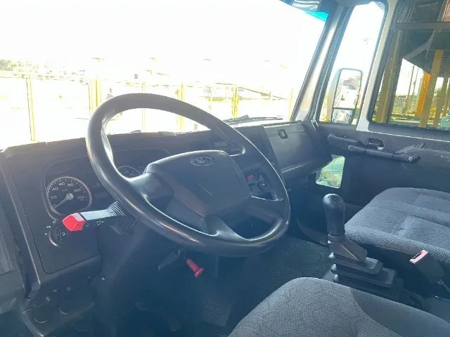 Ford Cargo 816 S 2019 - Foto 4
