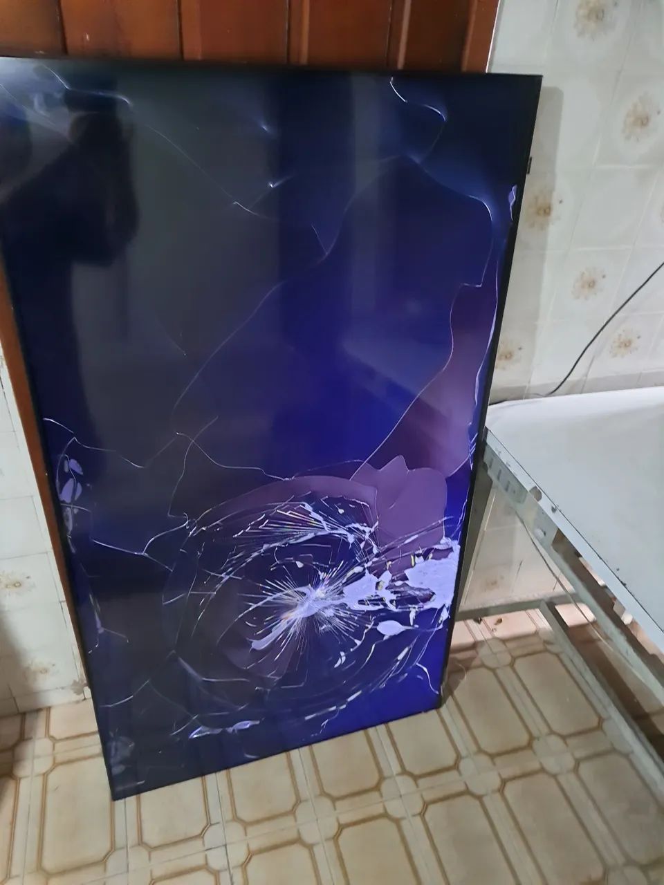 Tv Samsung 4K Hdr Led 65 Polegadas Qn65q7faag Liga Com Tela Quebrada - Foto 3