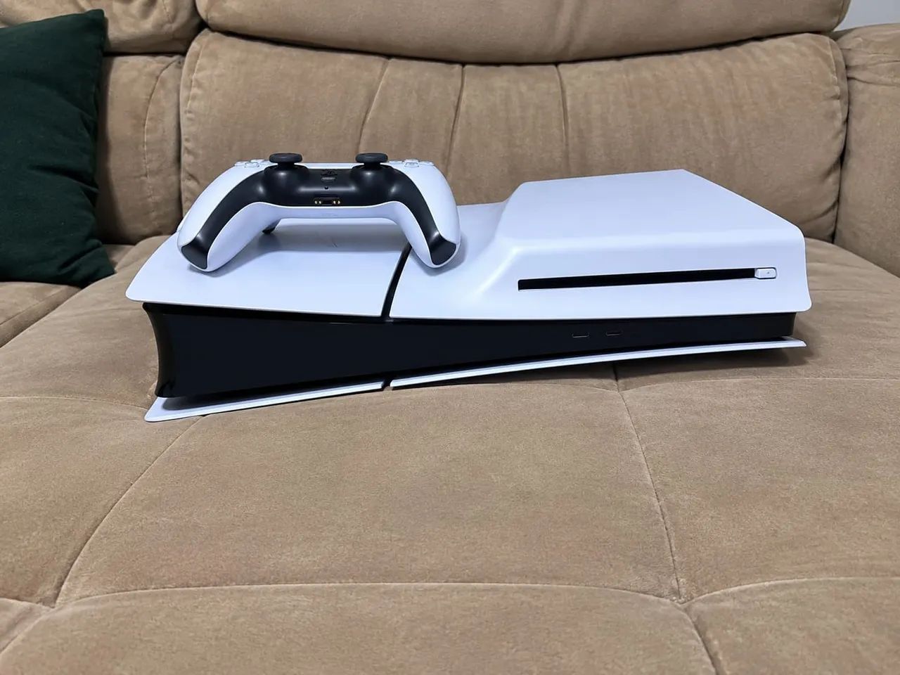 PS5 slim 1tb, com leitor !!negócio preço!!