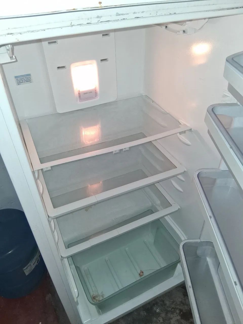 Geladeira Electrolux com defeito - Foto 4