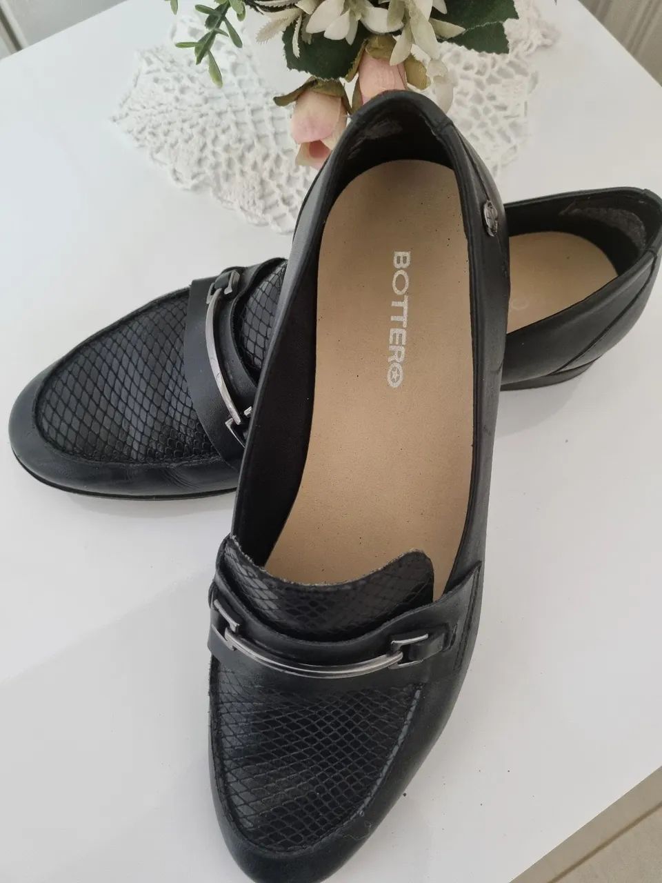 Sapatos em couro 