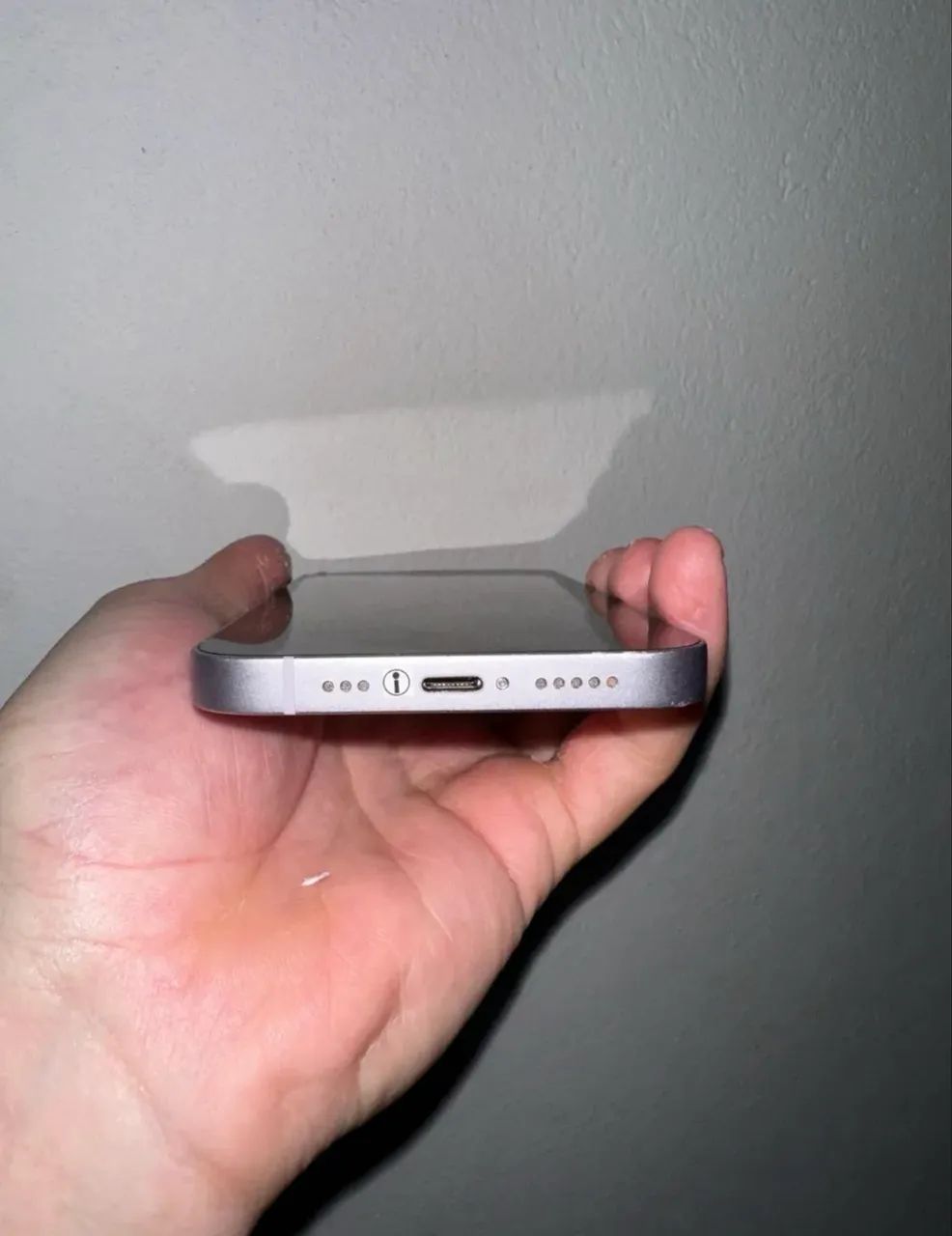 Vendo iPhone 14 em excelente estado de conservação, funcionando perfeitamente. - Foto 5