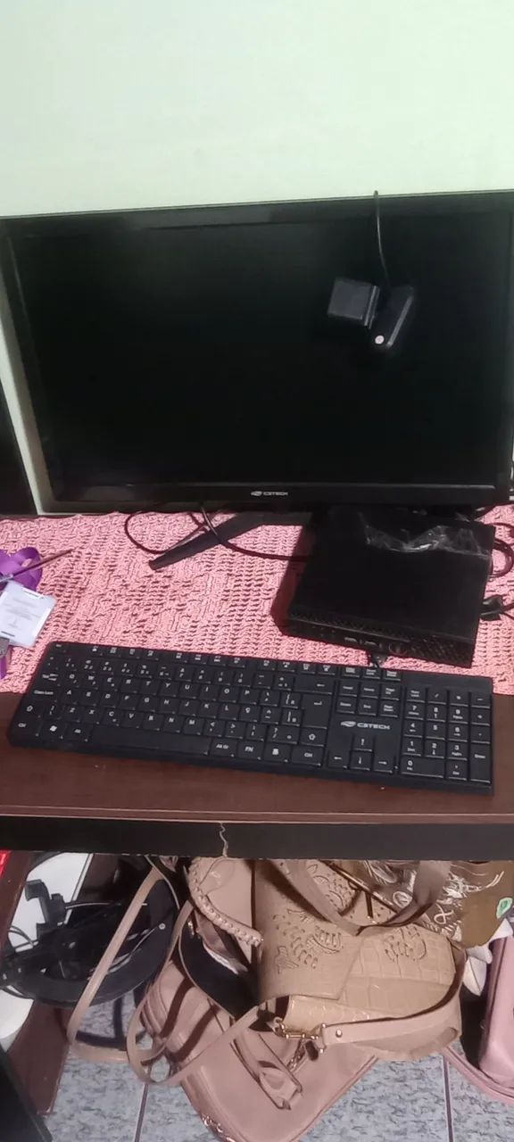 Computador semi novo 