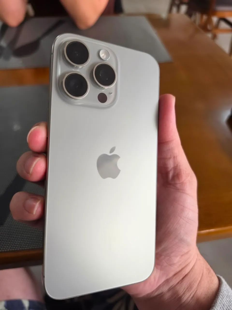 iPhone 15 pro Max 256 - Foto 3