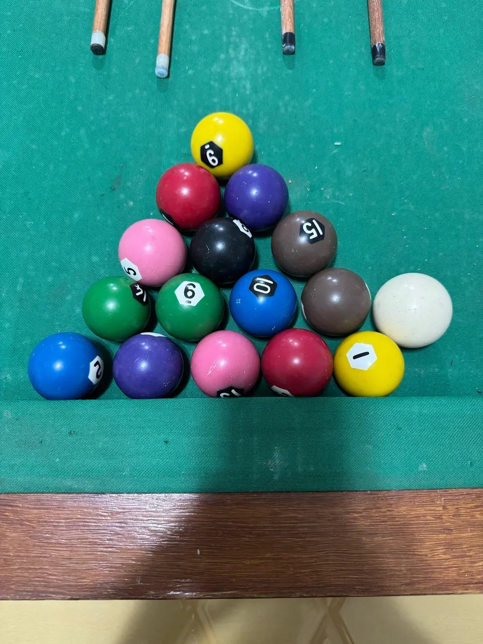 Billiards Table65580458576386123