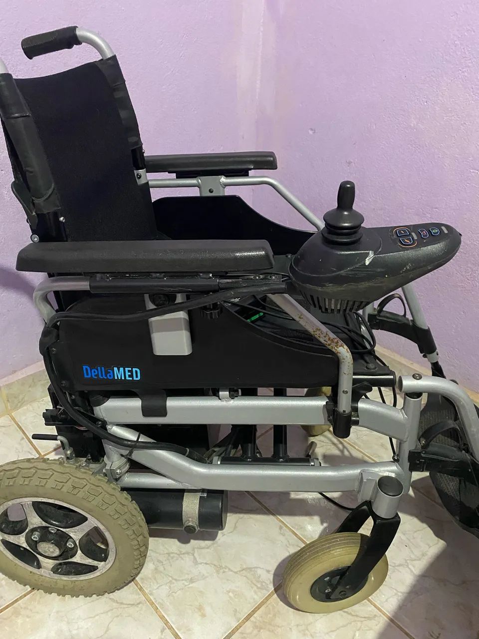 Cadeira de rodas elétrica - Foto 4
